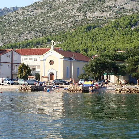 Kiki-udoban Smjestaj Za 5 Osoba Na Mirnoj Lokaciji Starigrad Paklenica