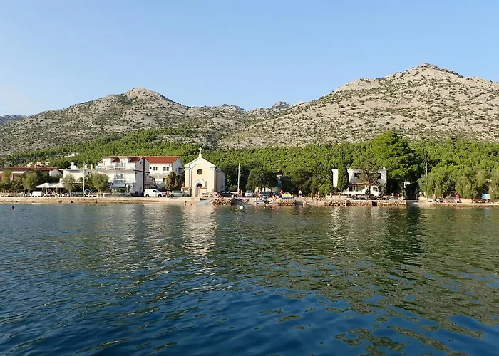 Apartmán Kiki-udoban Smjestaj Za 5 Osoba Na Mirnoj Lokaciji
